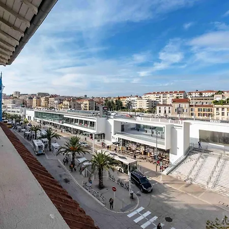 Lejlighed O Station